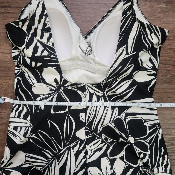 Miraclesuit One Piece Swimsuit 12/14 Beach Vacation Resortwear Poolside Coastal‎ - Picture 5 of 6